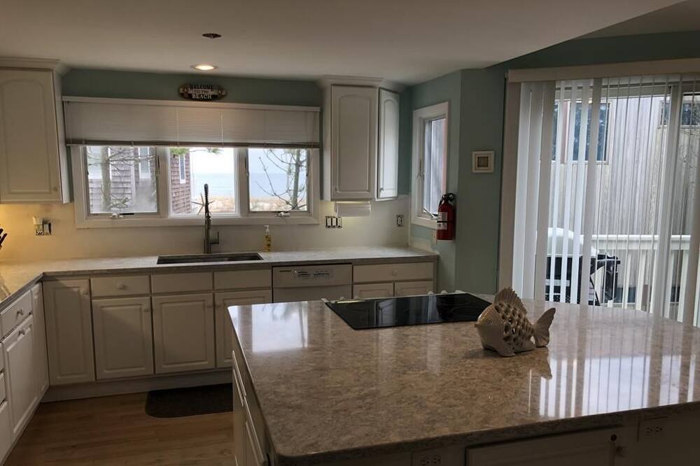 Photo of Kitchen in Harvey Cedars