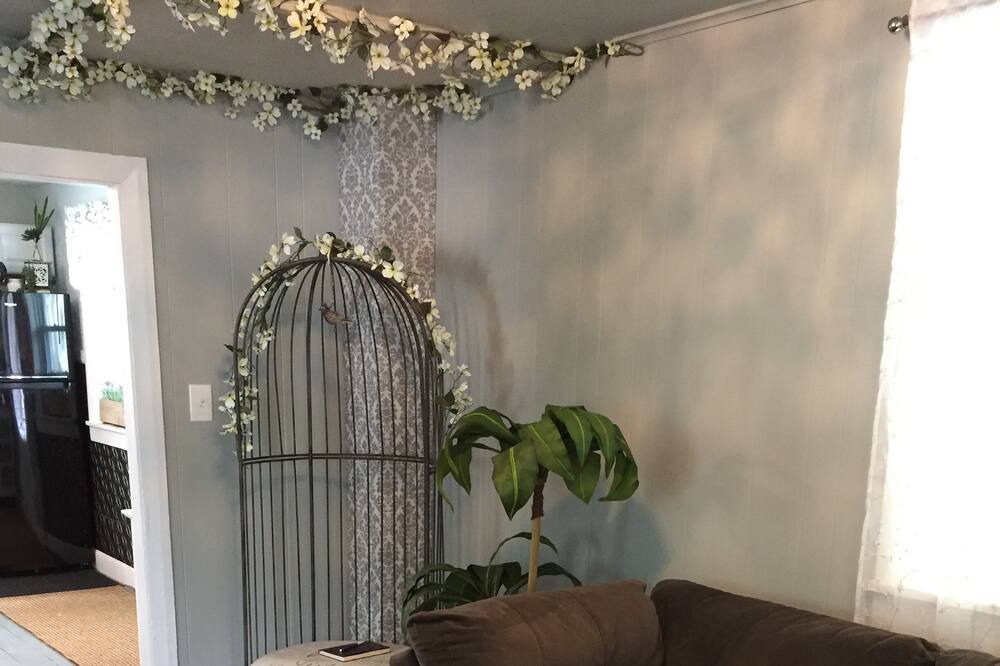 Photo of Livingroom in Grantville