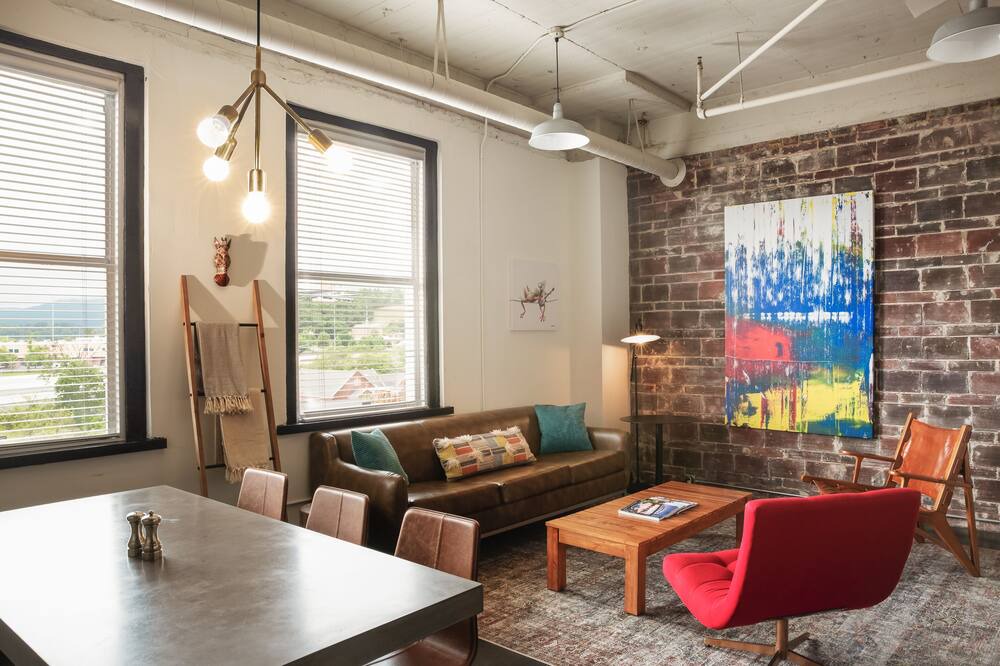 Photo of Livingroom in Downtown Chattanooga