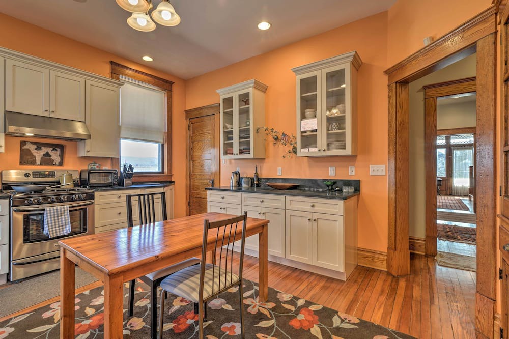 Photo of Livingroom in Cumberland