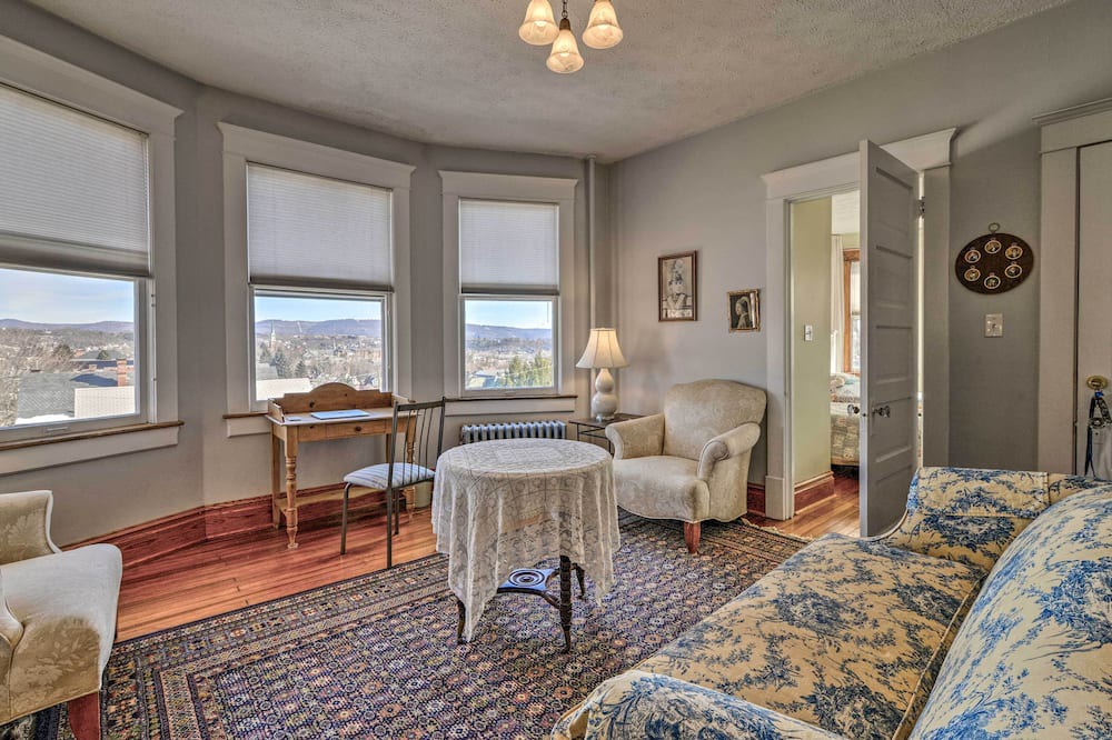 Photo of Livingroom in Cumberland