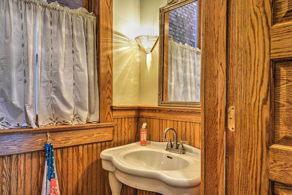 Photo of Bathroom in Cumberland