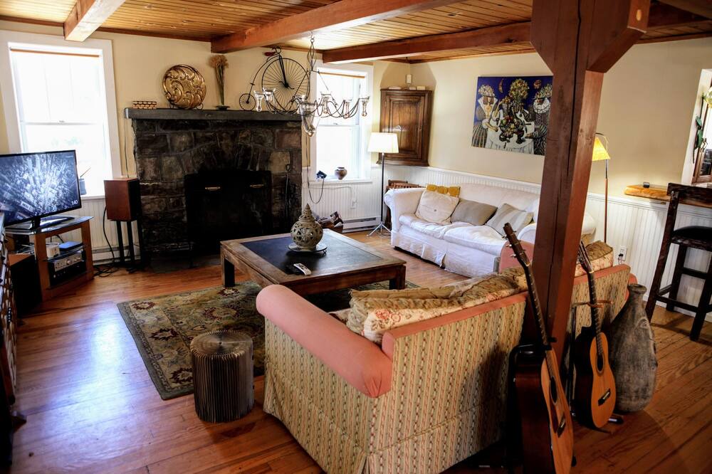Photo of Livingroom in Stroudsburg