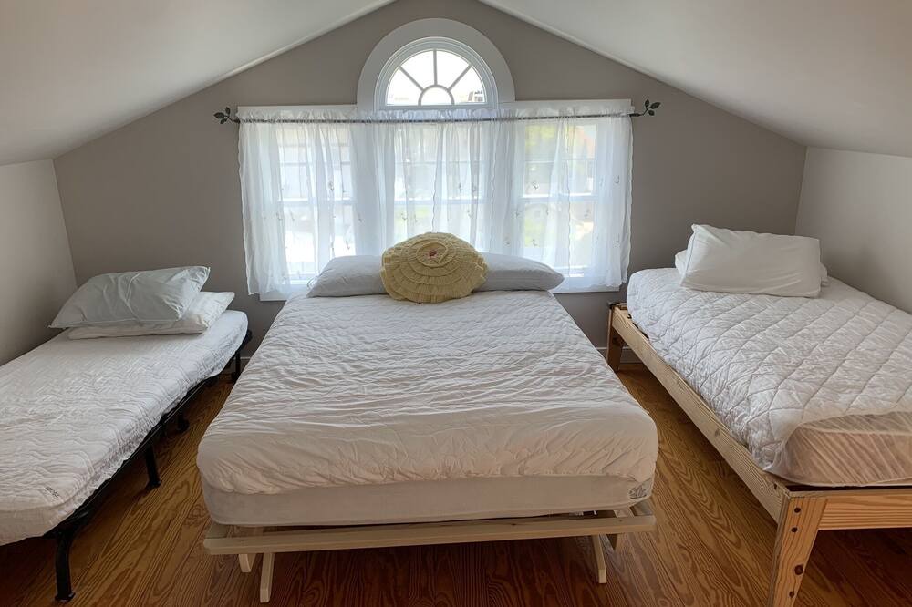 Photo of Bedroom in Sea Isle City