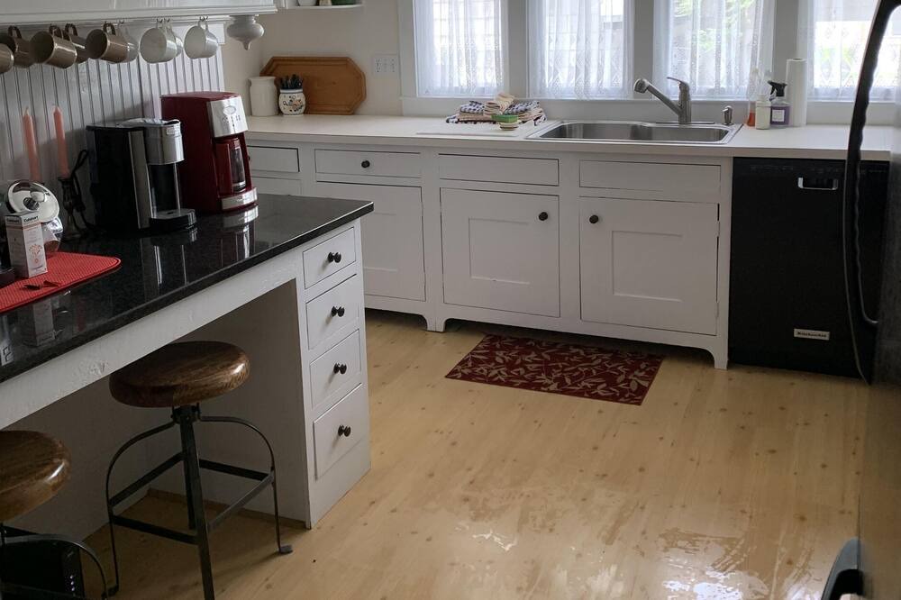 Photo of Kitchen in Sea Isle City