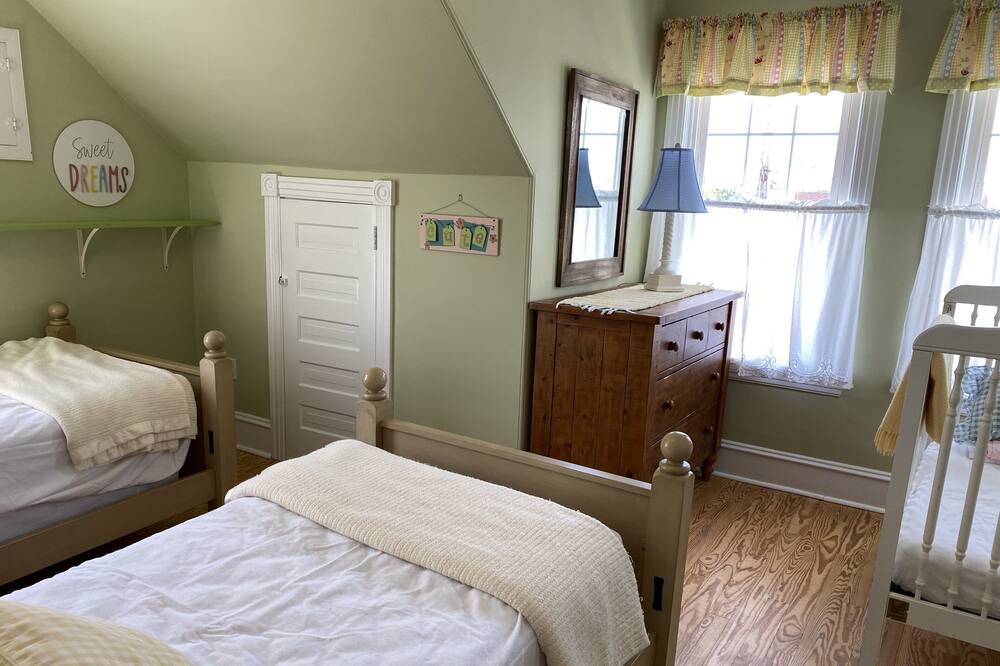 Photo of Bedroom in Sea Isle City