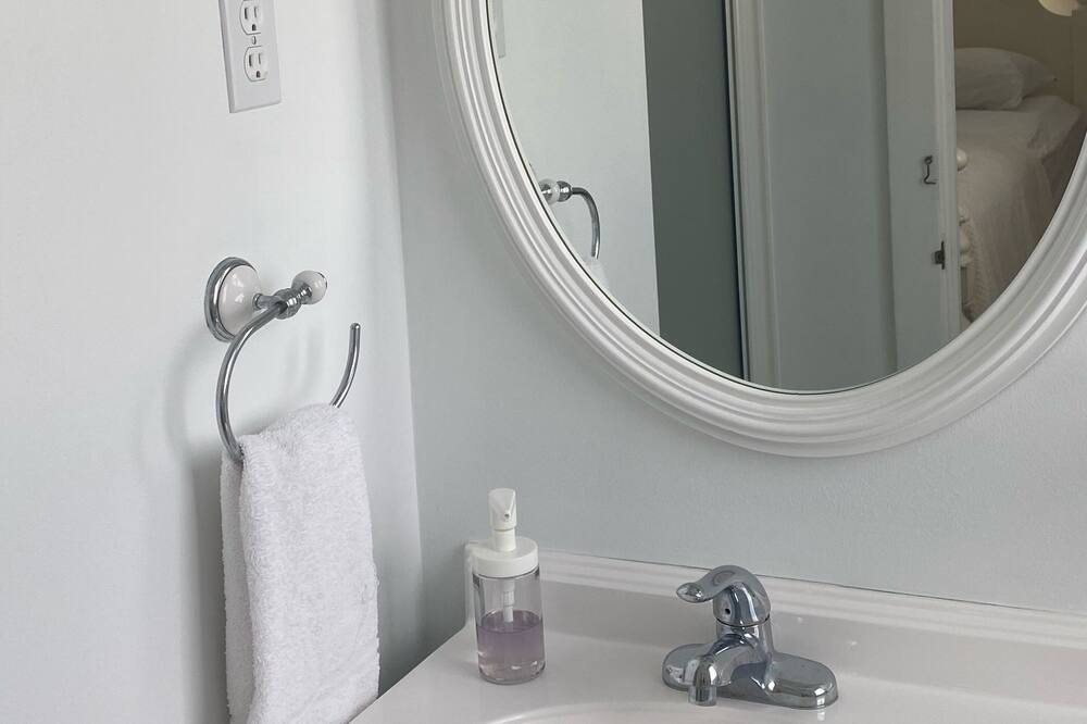 Photo of Bathroom in Sea Isle City