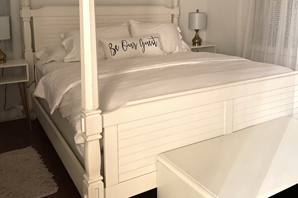 Photo of Bedroom in Monessen