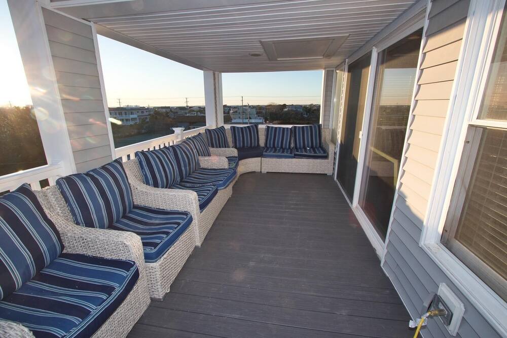 Photo of Patio Balcony in Loveladies