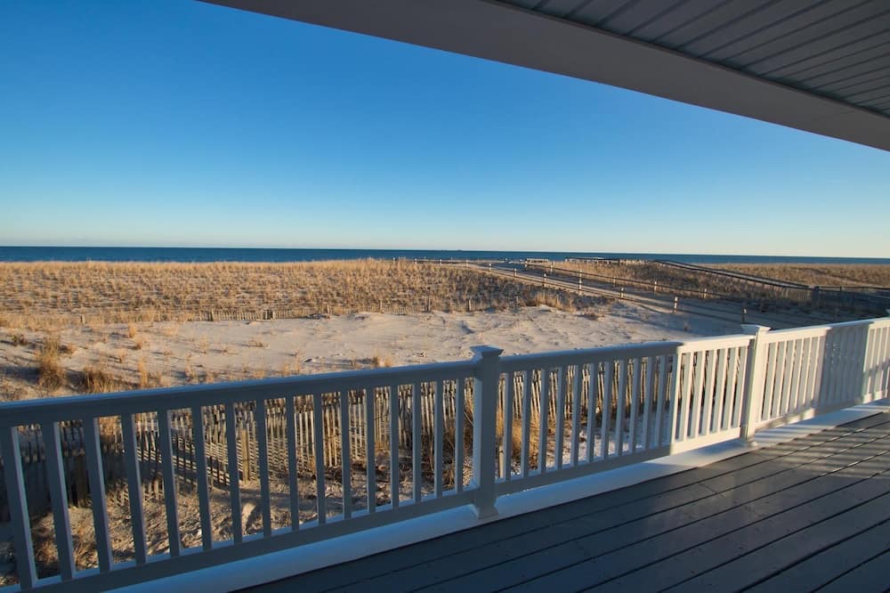 Photo of Patio Balcony in Loveladies