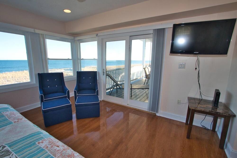 Photo of Bedroom in Loveladies