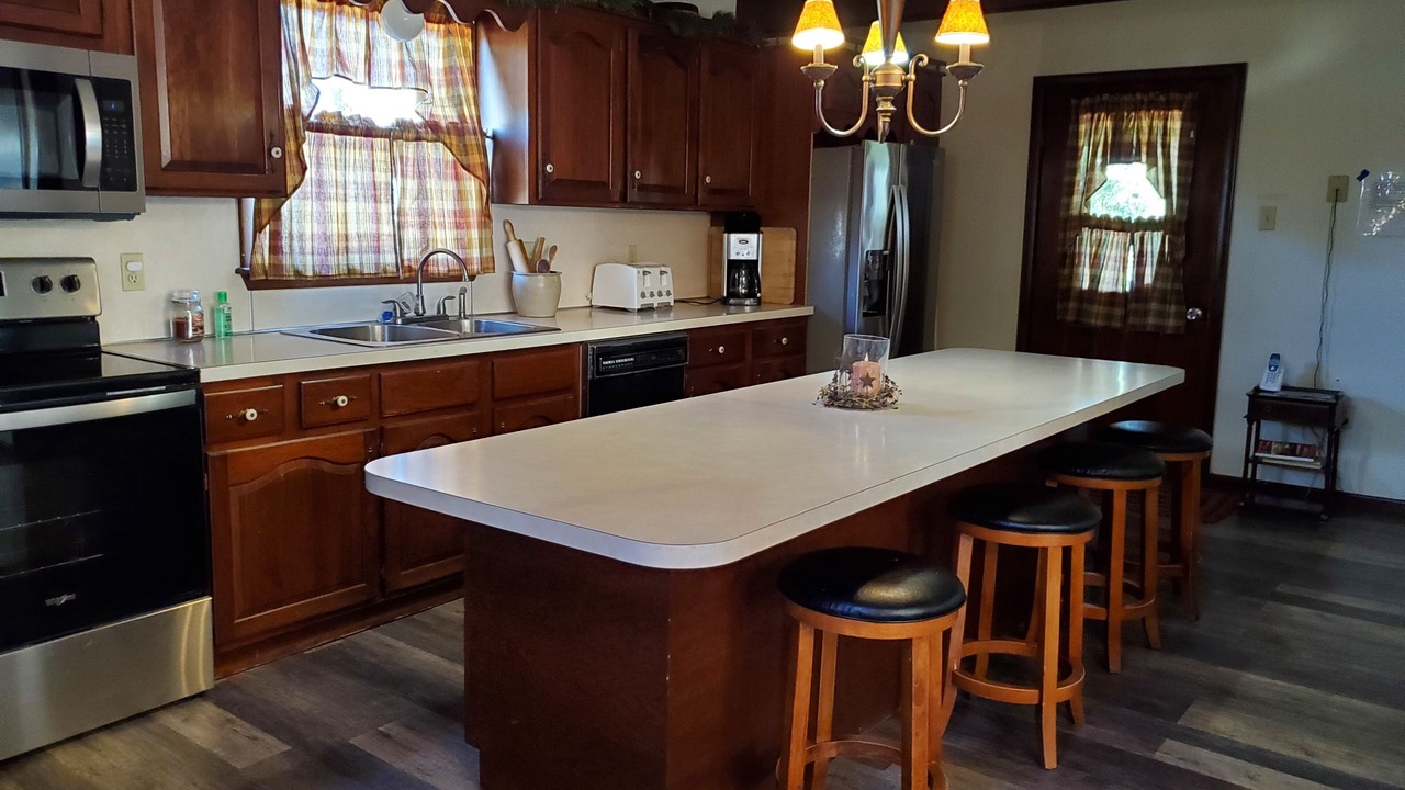 Photo of Kitchen in Gillett