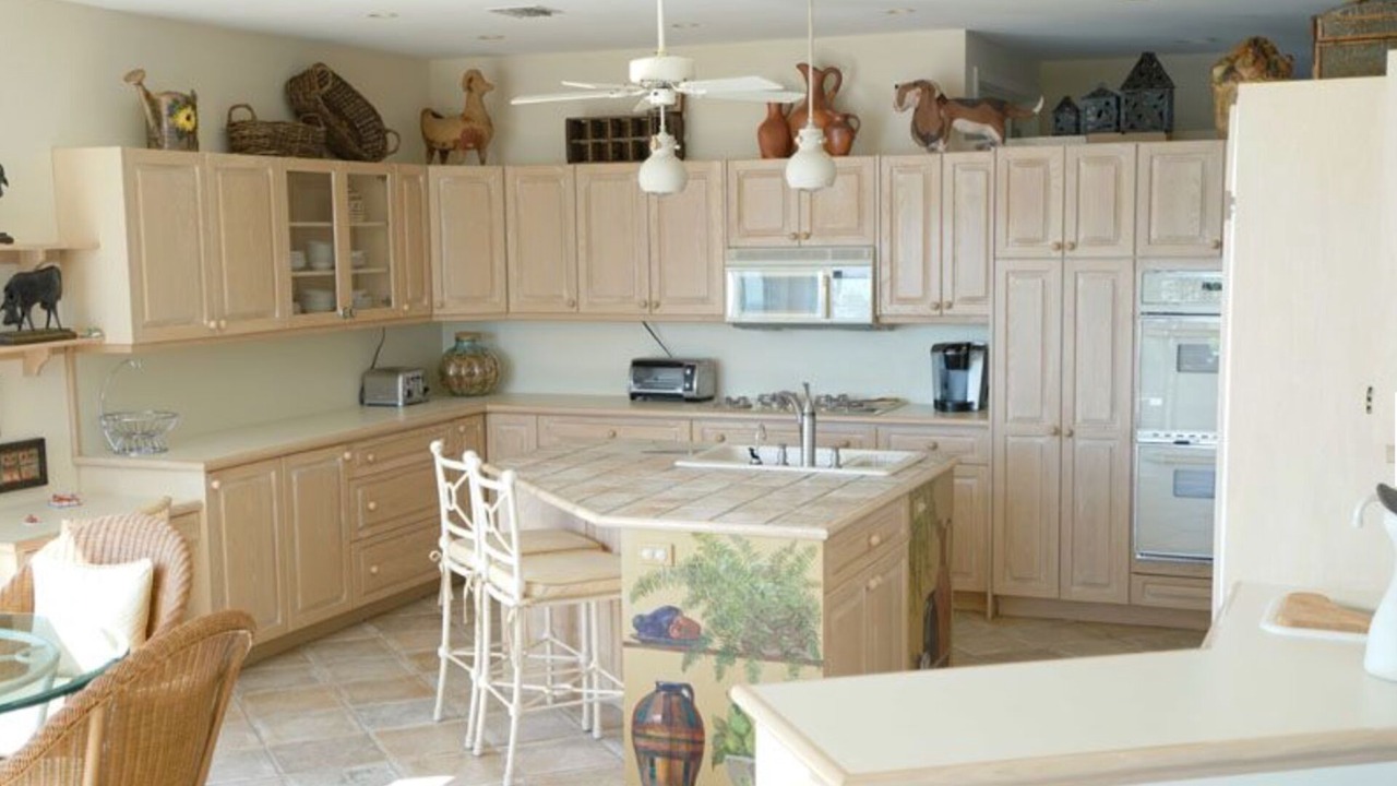 Photo of Kitchen in Loveladies