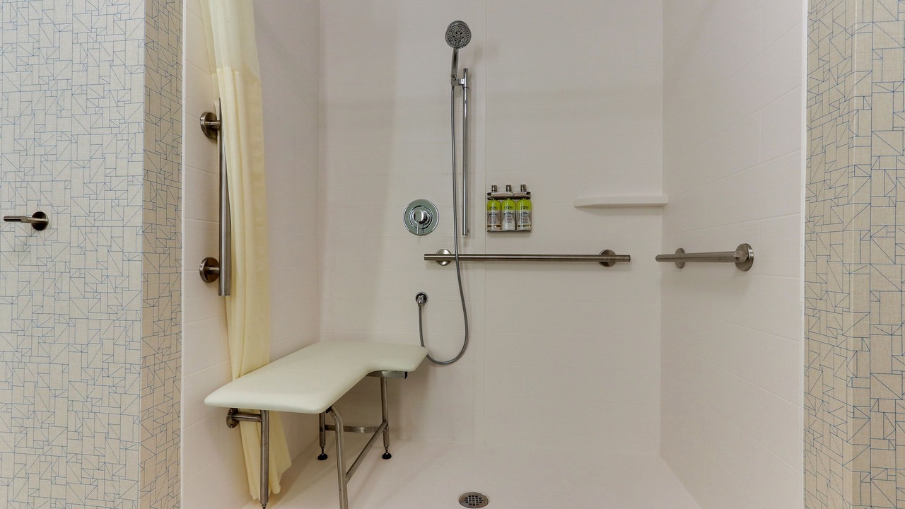 Photo of Bedroom in Saugerties