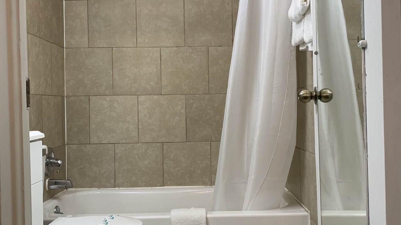 Photo of Bathroom in Middlesboro