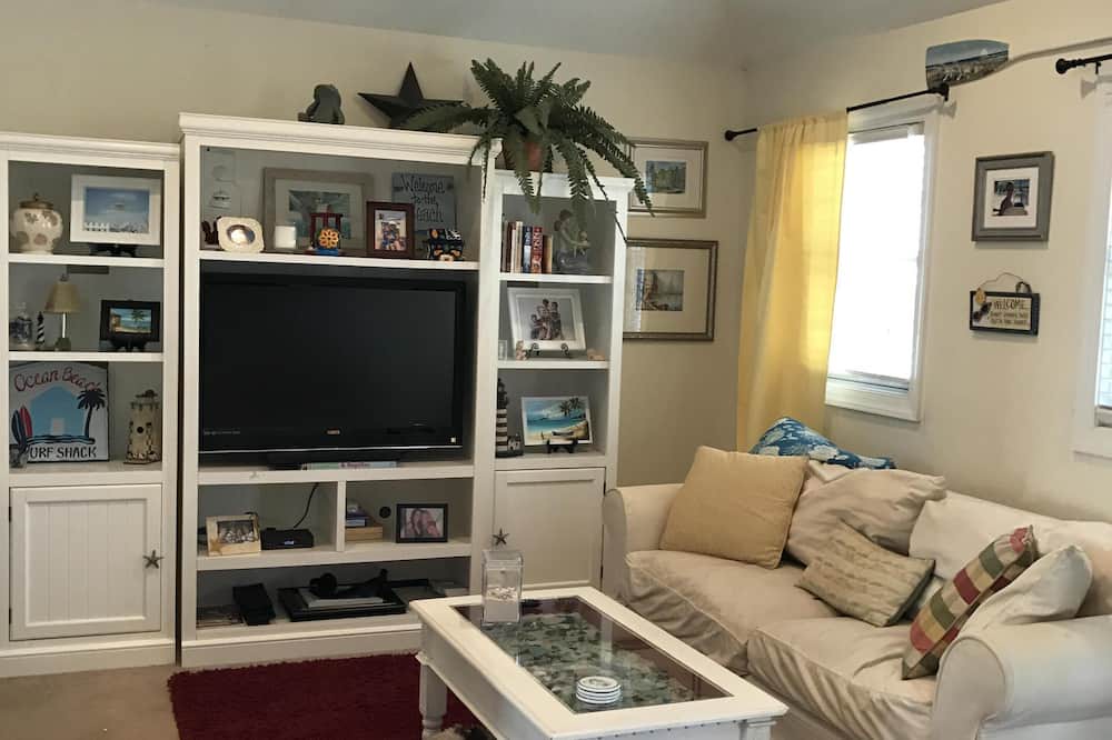 Photo of Livingroom in Normandy Beach