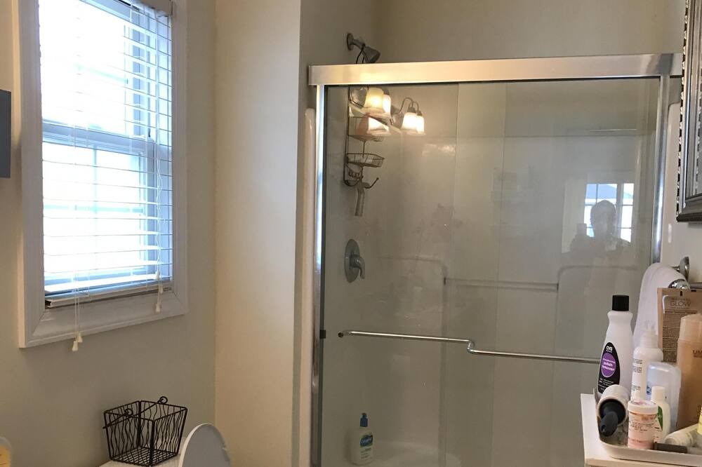 Photo of Bathroom in Normandy Beach