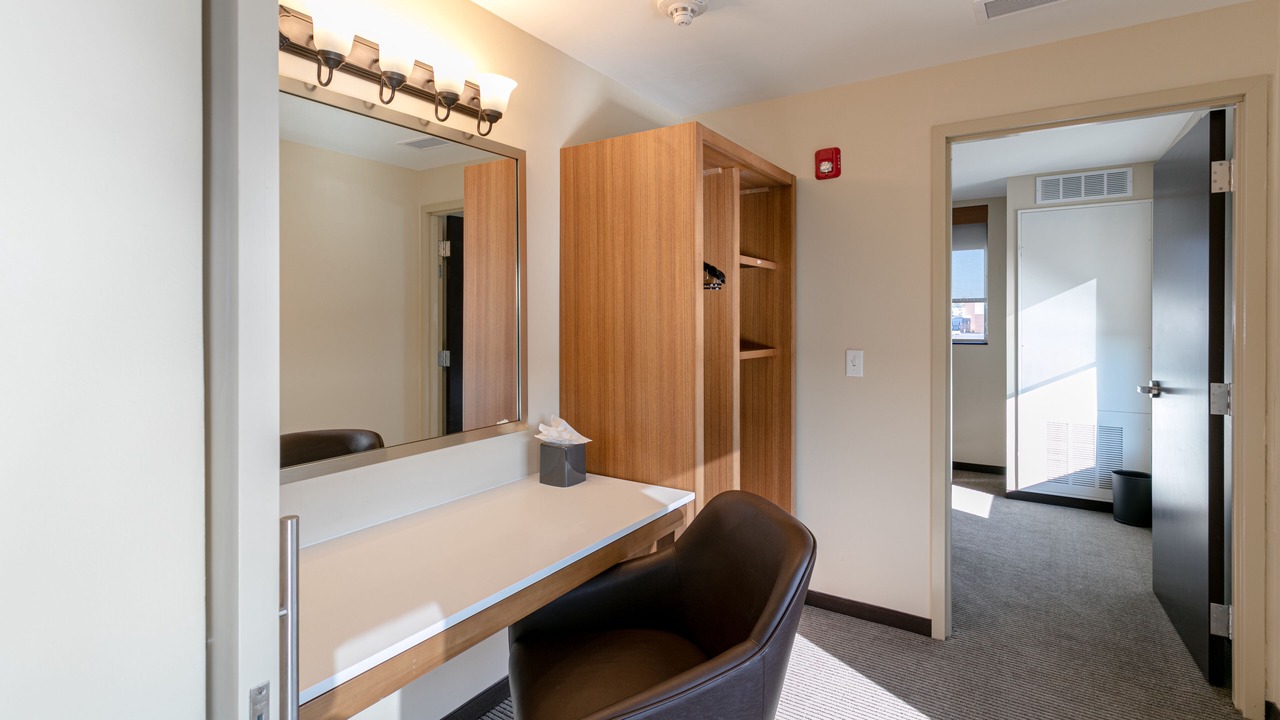 Photo of Bedroom in Riverfront