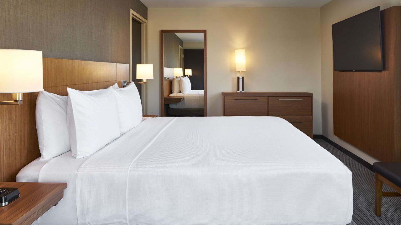 Photo of Bedroom in Riverfront