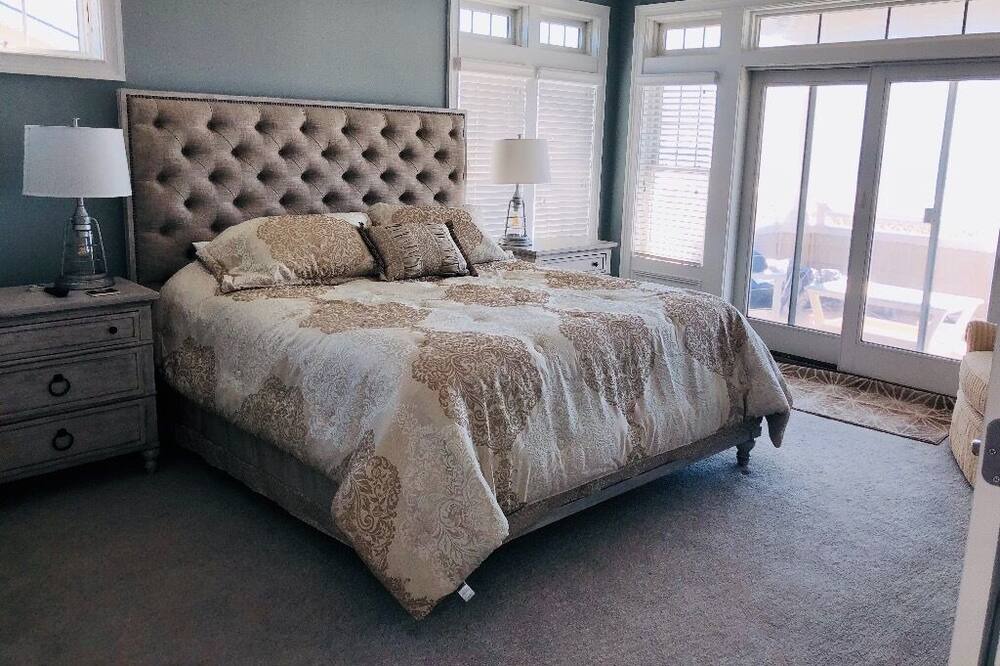Photo of Bedroom in South Beach Haven