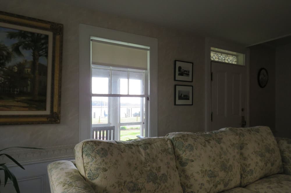 Photo of Livingroom in Whitehaven