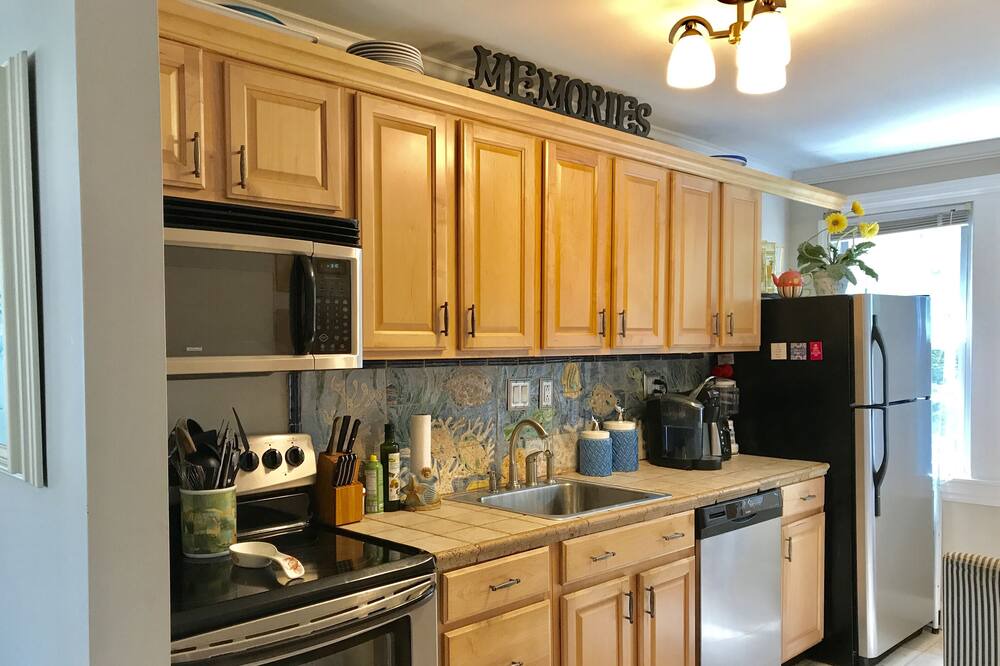 Photo of Kitchen in Town Bank