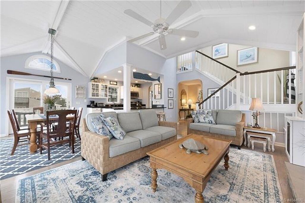 Photo of Livingroom in South Beach Haven