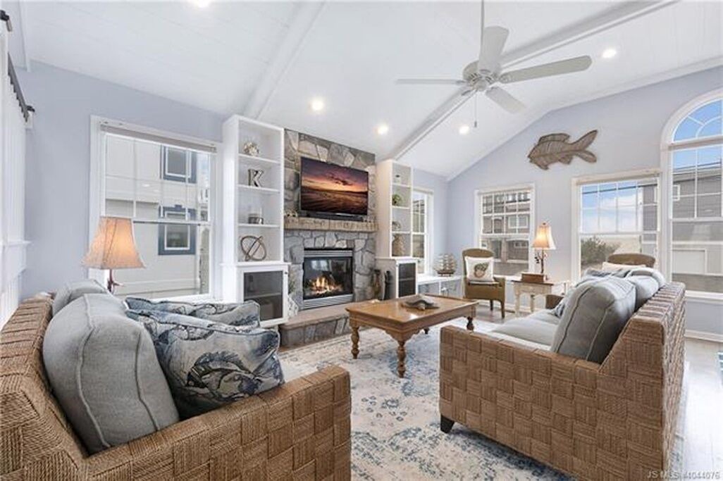 Photo of Livingroom in South Beach Haven