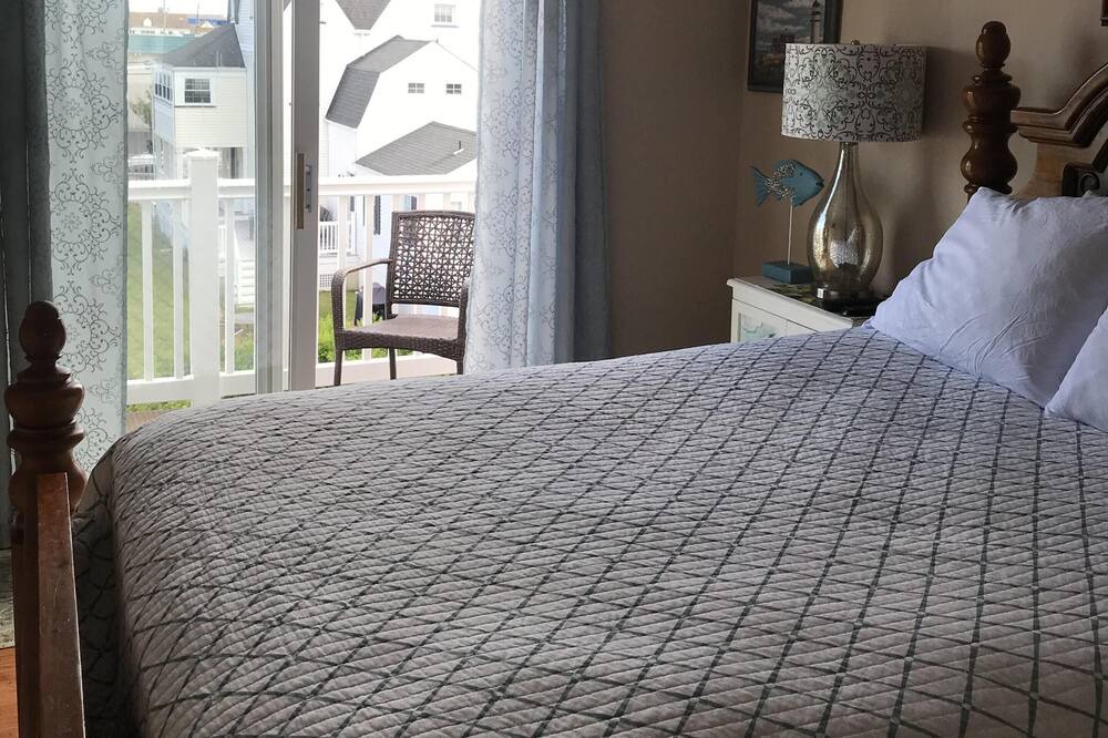 Photo of Bedroom in Point Pleasant Beach