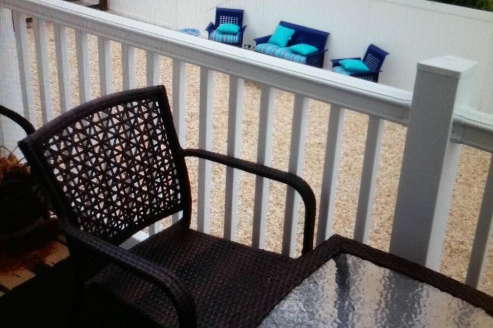 Photo of Patio Balcony in Point Pleasant Beach