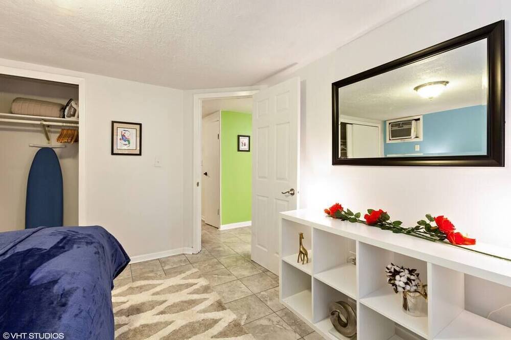 Photo of Bedroom in Guttenberg
