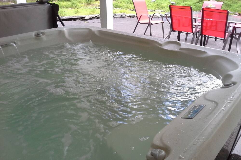 Photo of Others in Pocono Mountain Lake