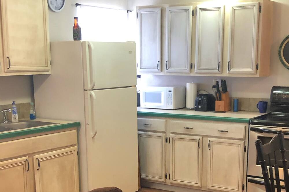 Photo of Bedroom in Dale