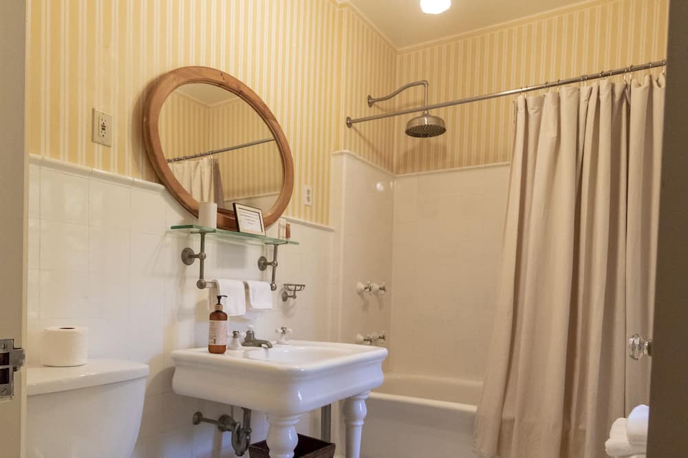 Photo of Bathroom in Highland Mills