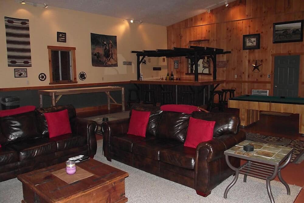 Photo of Livingroom in Bladensburg