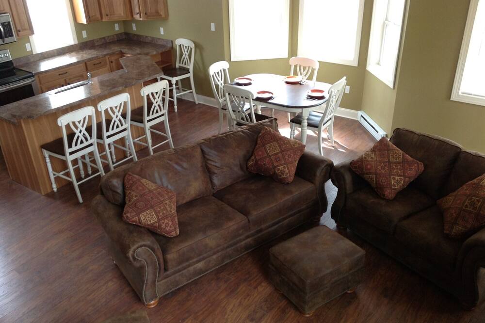 Photo of Bedroom in Pocono Lake