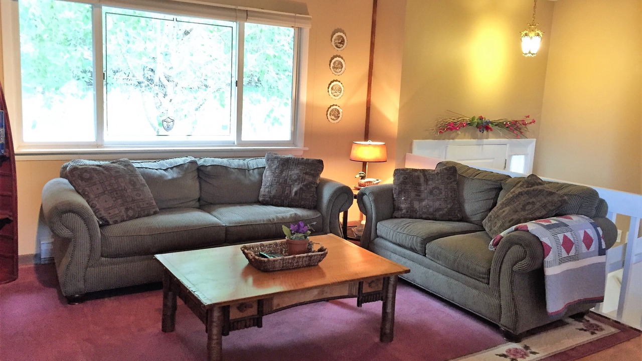 Photo of Livingroom in Wallenpaupauk Lake Estates