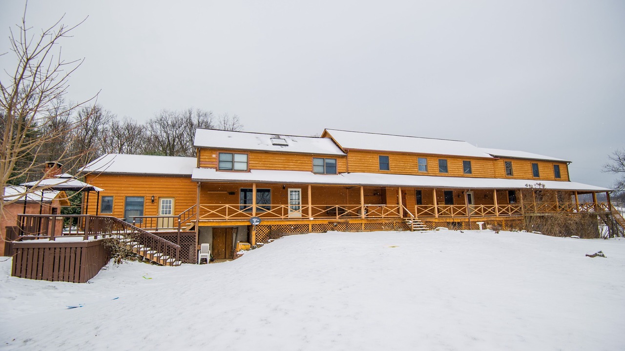 Photo of Outdoor in Benton