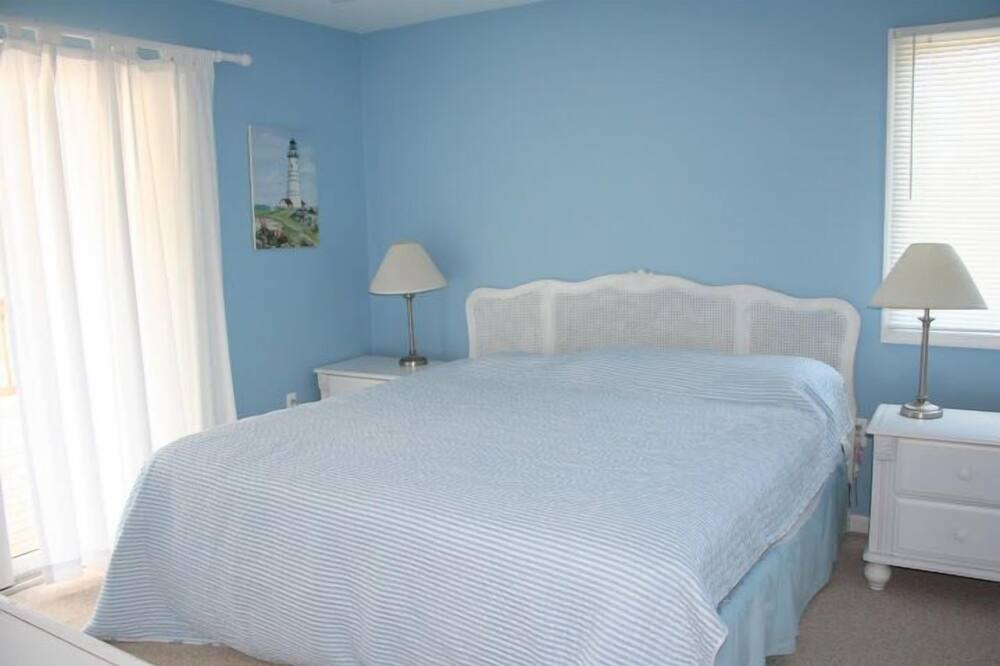 Photo of Bedroom in Loveladies