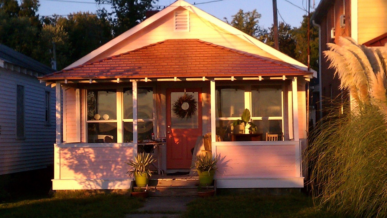 Photo of Outdoor in Issue