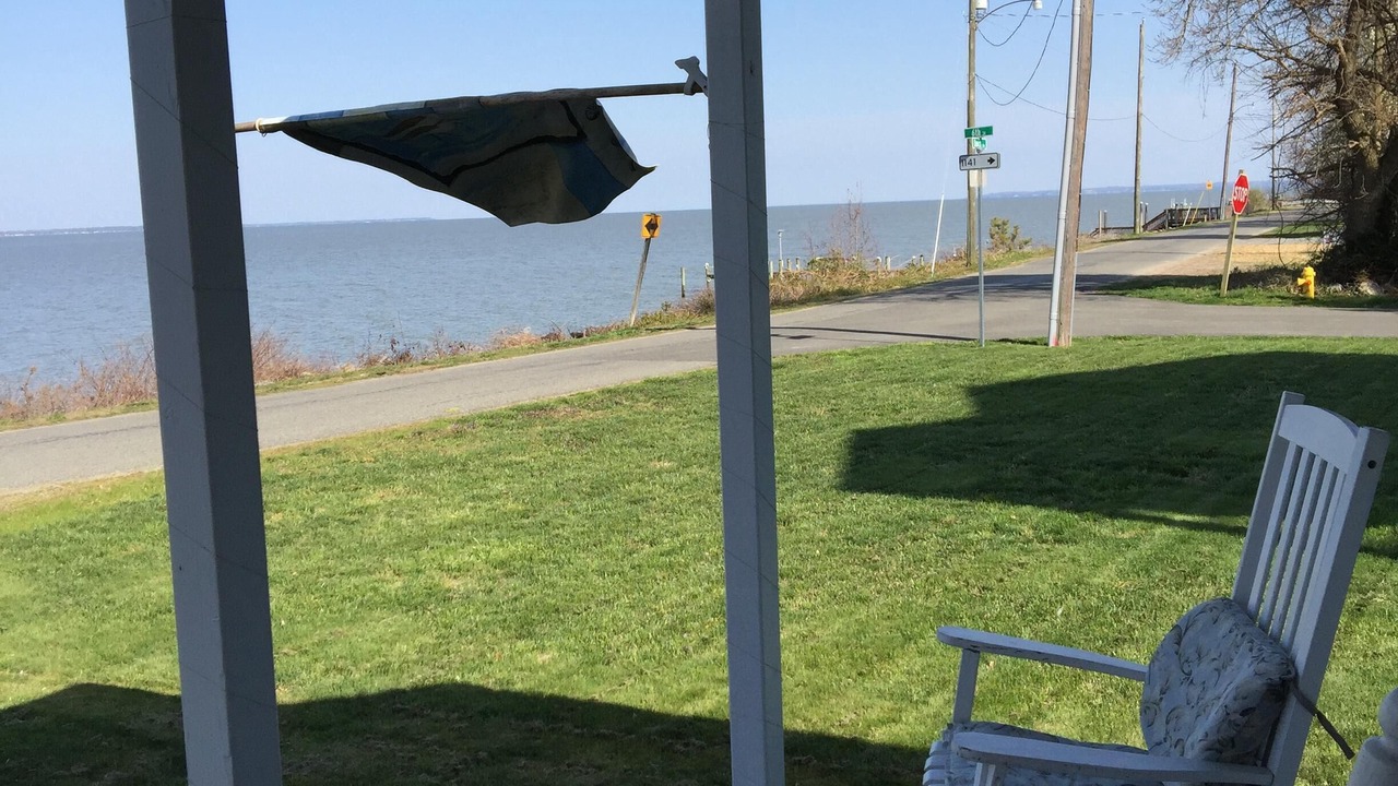 Photo of Outdoor in Issue