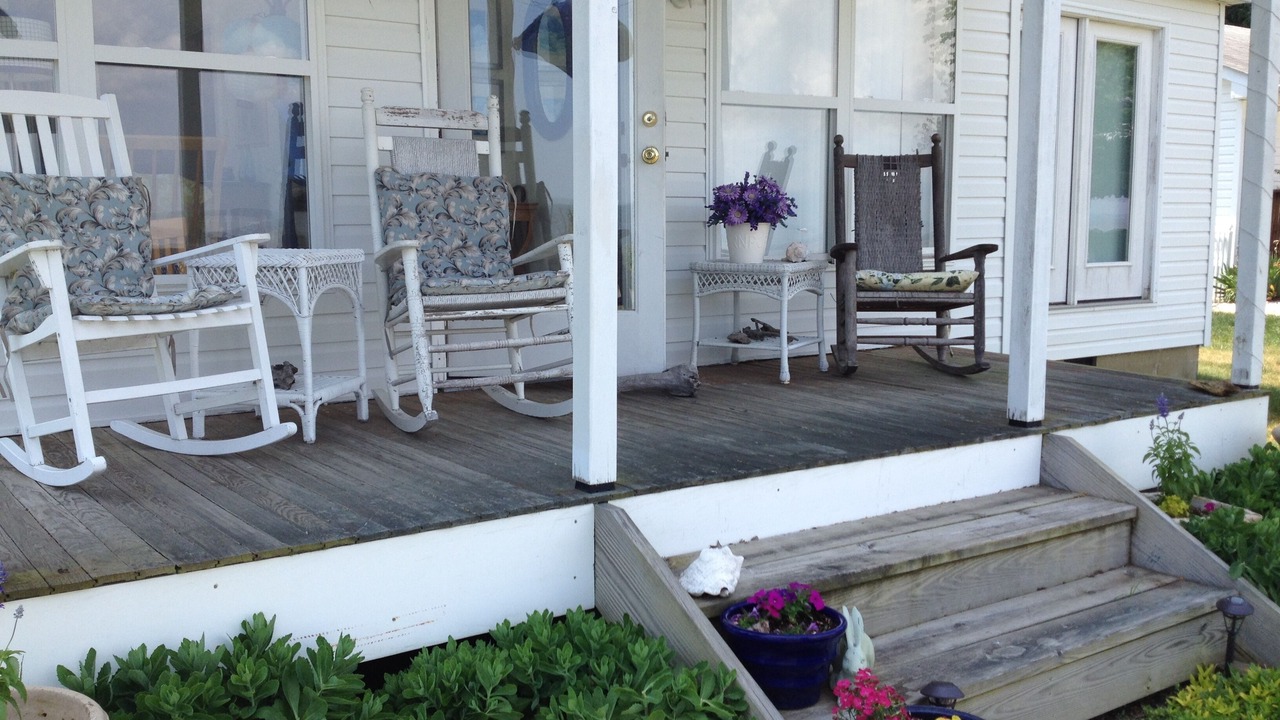 Photo of Patio Balcony in Issue