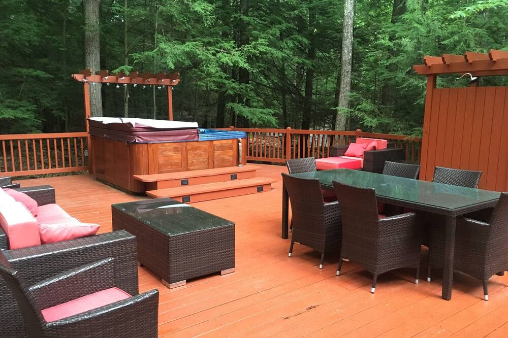 Photo of Outdoor in Lakeville