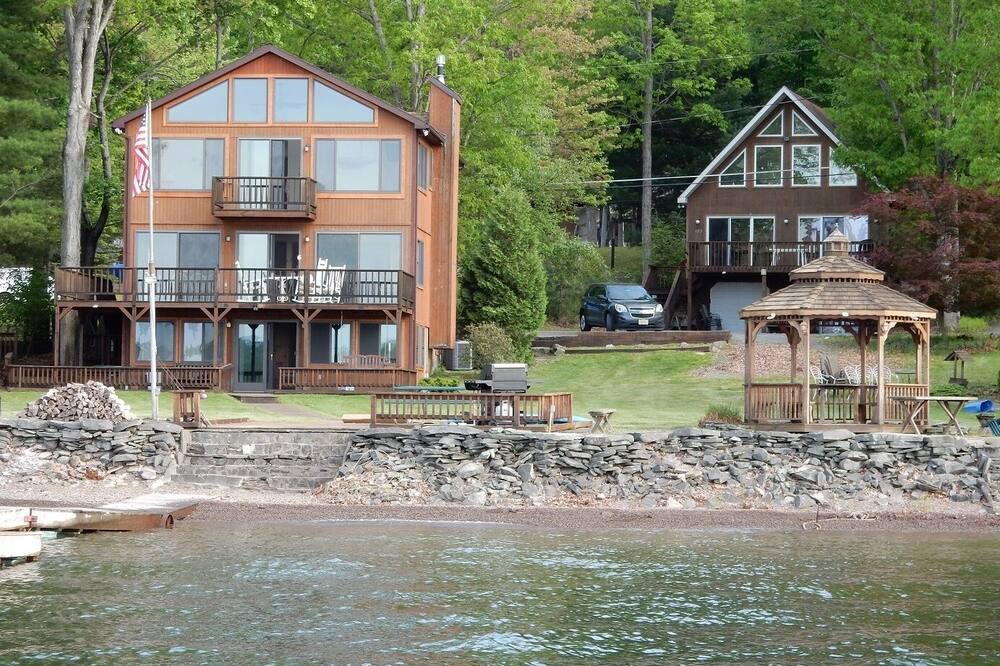 Photo of Outdoor in Tafton