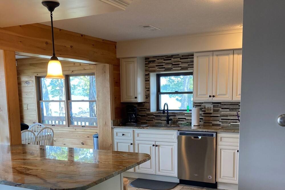 Photo of Kitchen in Tafton