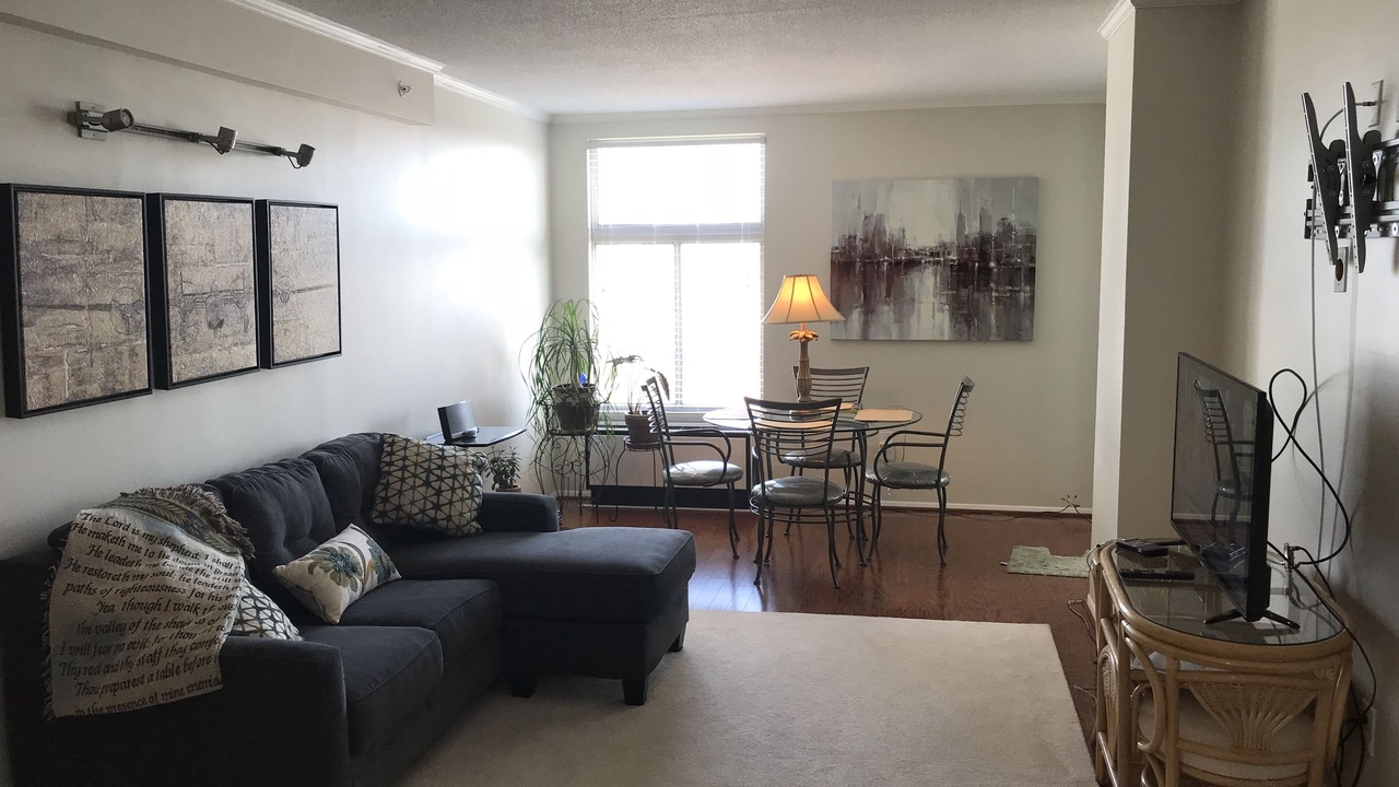 Photo of Livingroom in Towson