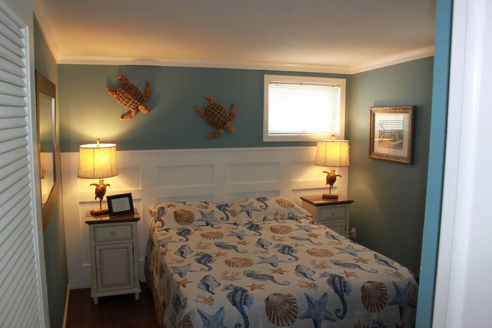 Photo of Bedroom in West Cape May