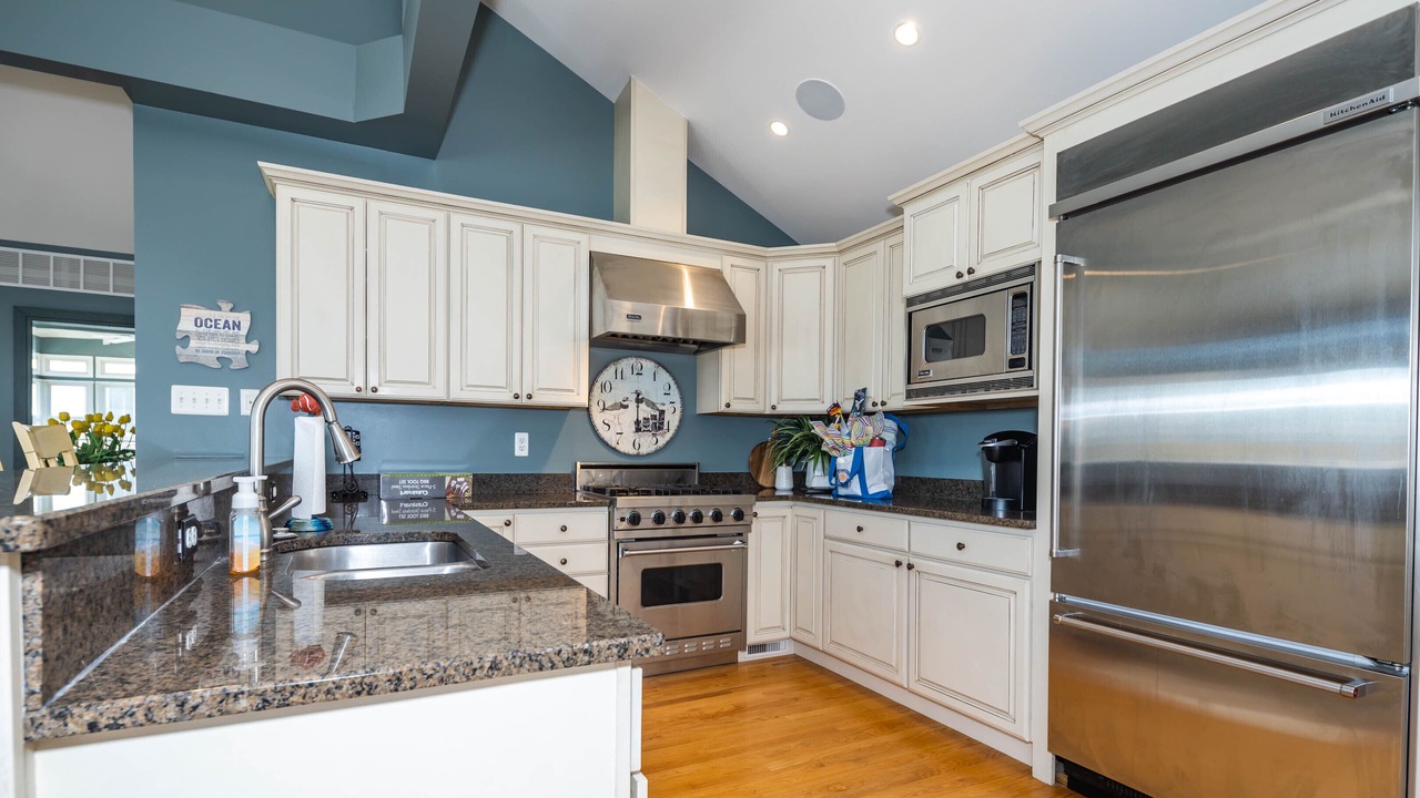 Photo of Kitchen in Surf City