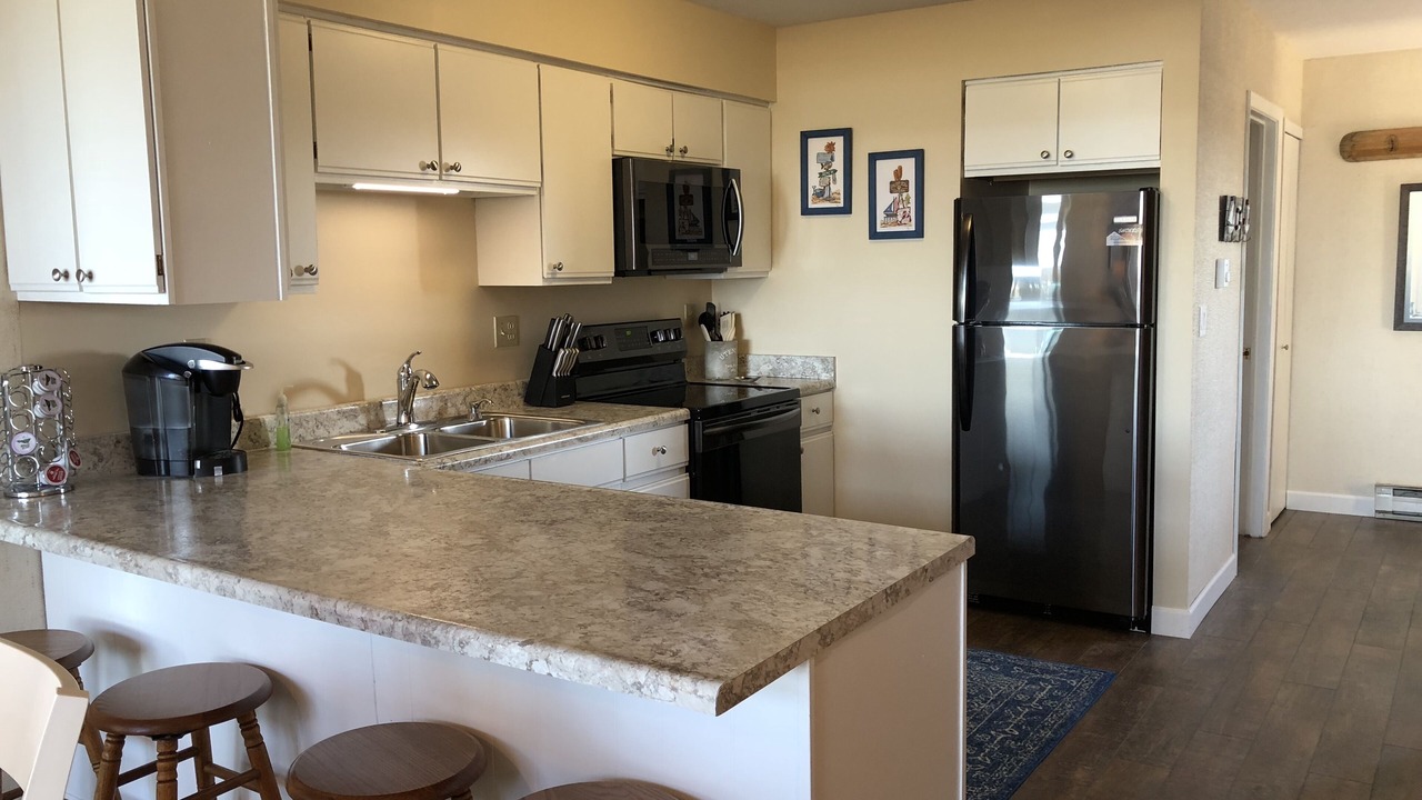 Photo of Kitchen in Port Clinton