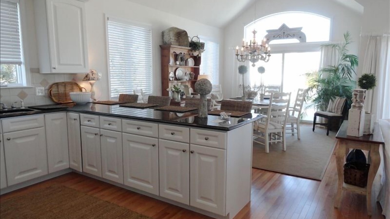 Photo of Kitchen in Avalon